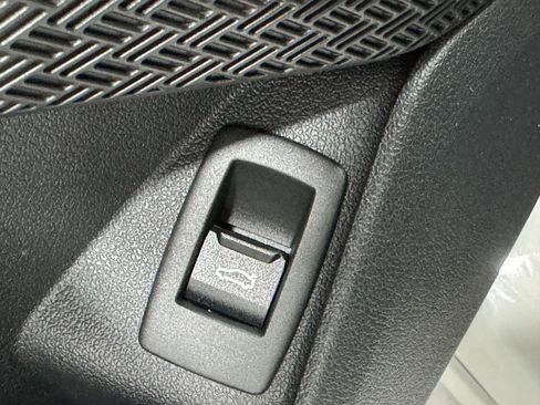 Certified 2025 BMW X2 M35i w/ Premium Package image 26