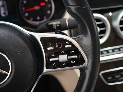 Used 2020 Mercedes-Benz C 300 Sedan image 23