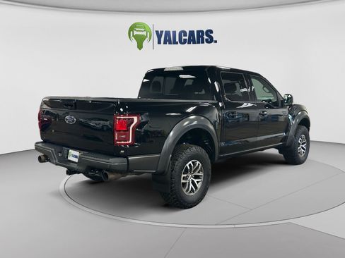 Used 2017 Ford F150 Raptor w/ Equipment Group 802A Luxury AWD/4WD image 5