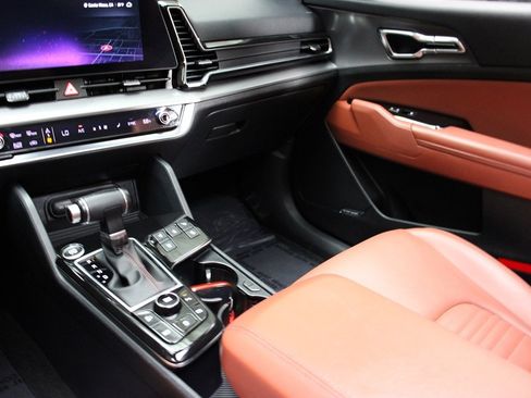 Used 2023 Kia Sportage SX image 41