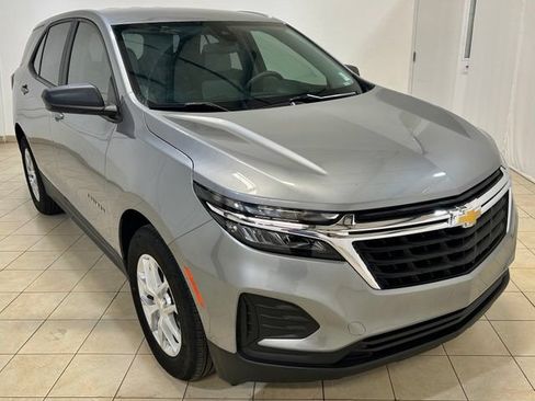 Used 2024 Chevrolet Equinox LS FWD image 7