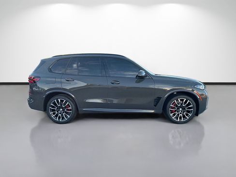 Used 2024 BMW X5 sDrive40i w/ Executive Package RWD image 2