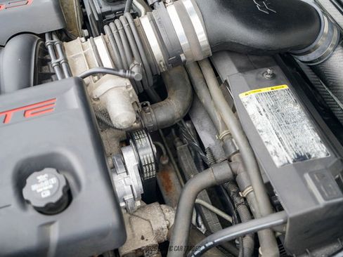 Used 2007 Chevrolet Corvette Coupe w/ Preferred Equipment Group image 19