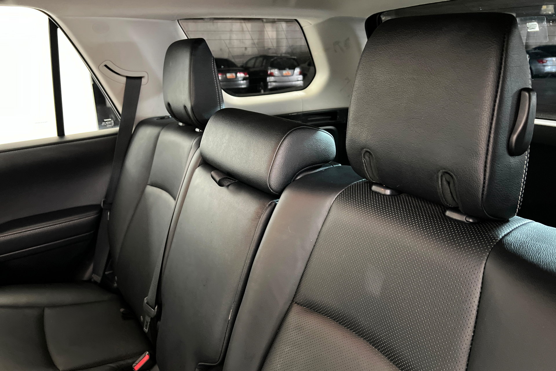 Used 2023 Toyota 4Runner Limited AWD/4WD image 21