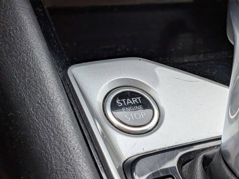Used 2024 Nissan Altima 2.5 SV FWD image 19
