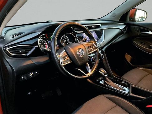 Used 2022 Buick Encore GX Preferred w/ Cold Weather Comfort Package FWD image 17