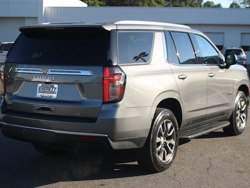 Used 2022 Chevrolet Tahoe LT w/ Luxury Package AWD/4WD image 7