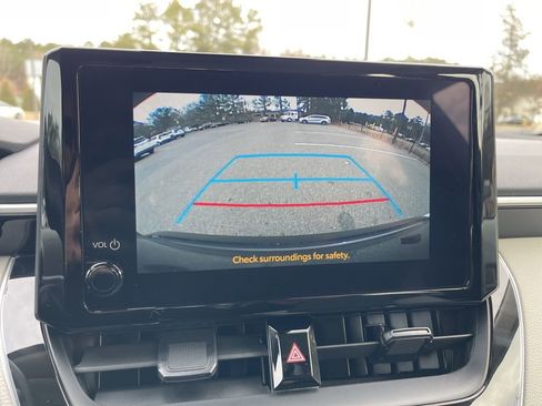 Used 2026 Toyota Corolla LE image 11