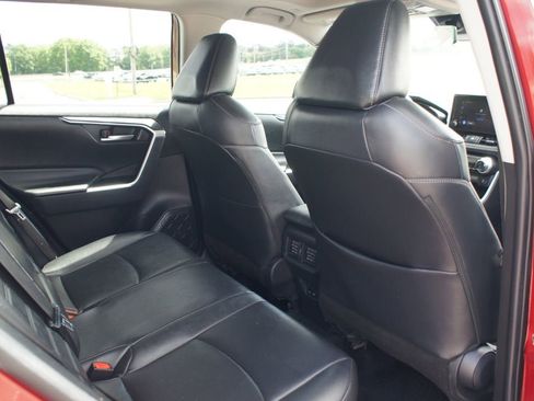 Used 2023 Toyota RAV4 XLE Premium FWD image 21