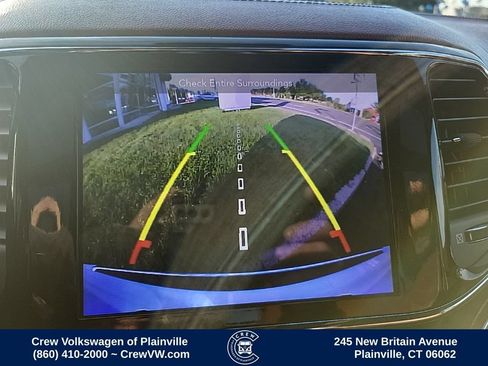 Used 2019 Jeep Grand Cherokee Summit AWD/4WD image 8