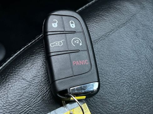 Used 2018 Jeep Compass Limited w/ Navigation Group image 26