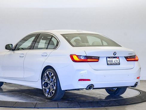 Used 2025 BMW 330i Sedan w/ Convenience Package image 2