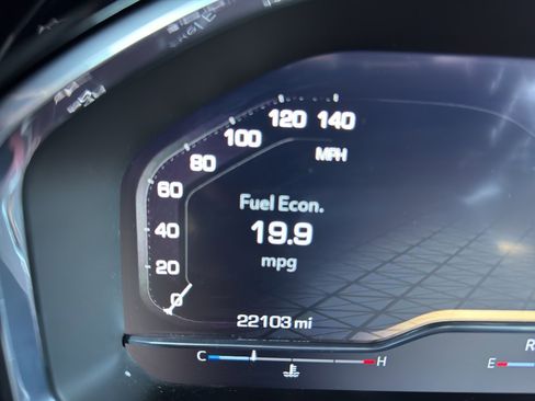 Used 2025 GMC Sierra 1500 SLT image 15