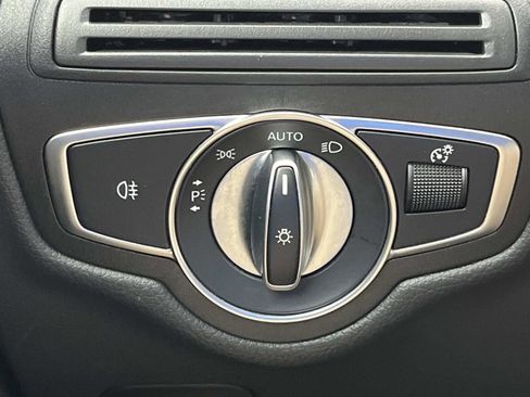 Certified 2022 Mercedes-Benz GLC 300 4MATIC image 23