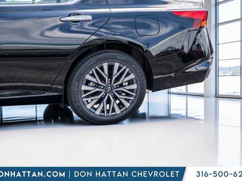 Used 2025 Nissan Altima 2.5 SV AWD/4WD image 33