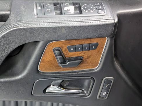 Used 2013 Mercedes-Benz G 63 AMG 4MATIC image 14
