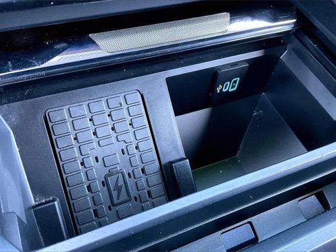 Used 2024 Ford F350 King Ranch w/ Chrome Package image 24