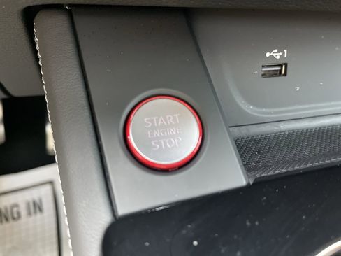 Used 2024 Audi S4 Premium Plus image 17