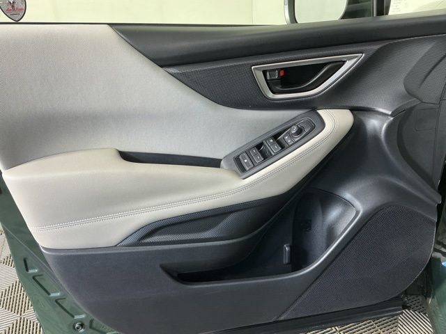 Used 2022 Subaru Forester AWD/4WD image 14