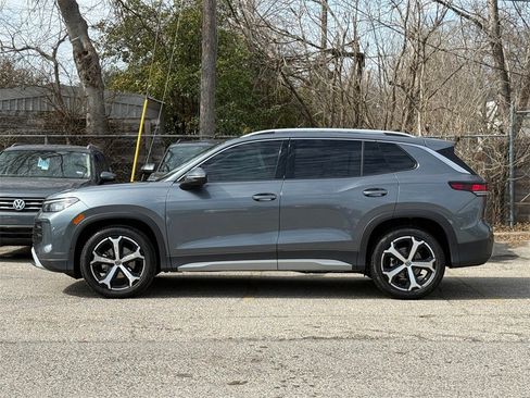 New 2026 Volkswagen Tiguan SE image 8