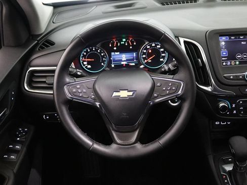 Used 2024 Chevrolet Equinox LT AWD/4WD image 17