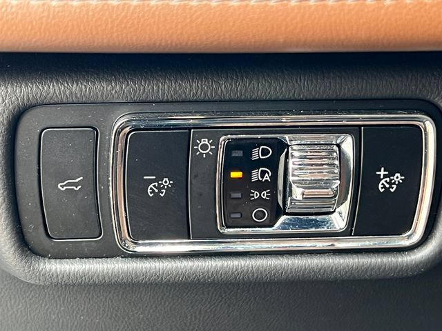 Used 2024 Lincoln Aviator Reserve w/ Equipment Group 201A AWD/4WD image 18