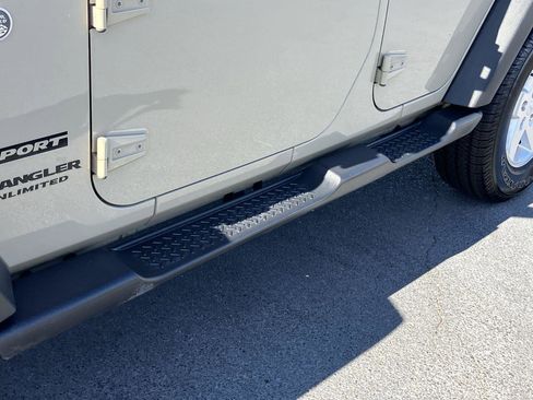 Used 2017 Jeep Wrangler Unlimited Sport w/ Quick Order Package 24S image 10