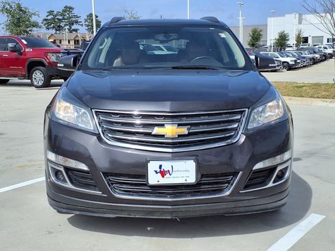 Used 2015 Chevrolet Traverse LT image 4