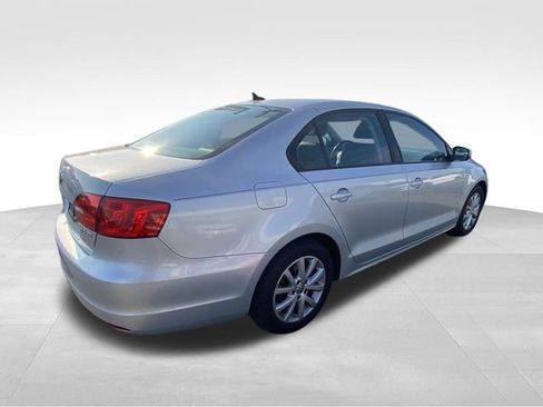 Used 2012 Volkswagen Jetta SE FWD image 11
