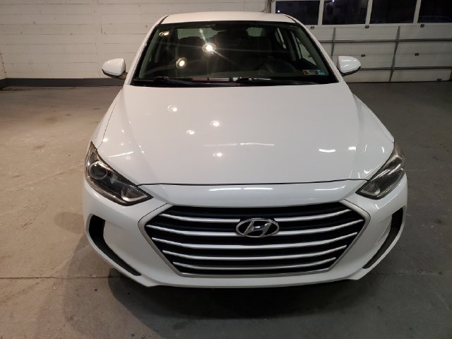 Used 2017 Hyundai Elantra SE FWD image 10