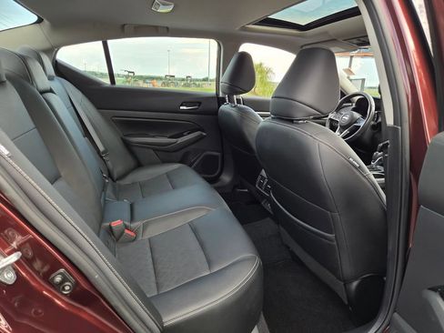 Used 2023 Nissan Altima 2.5 SL AWD/4WD image 17