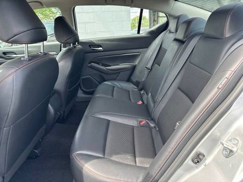 Used 2023 Nissan Altima 2.5 SR FWD image 18