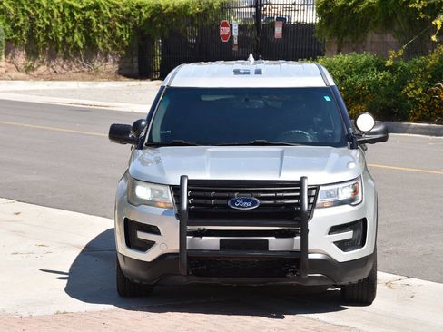 Used 2016 Ford Explorer 4WD Police Interceptor image 6
