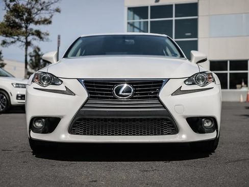 Used 2016 Lexus IS 200t RWD image 6