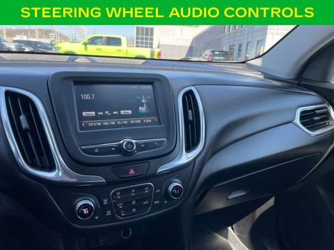 Used 2018 Chevrolet Equinox LT image 16