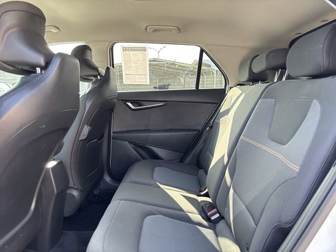 Used 2024 Kia Niro LX FWD image 22