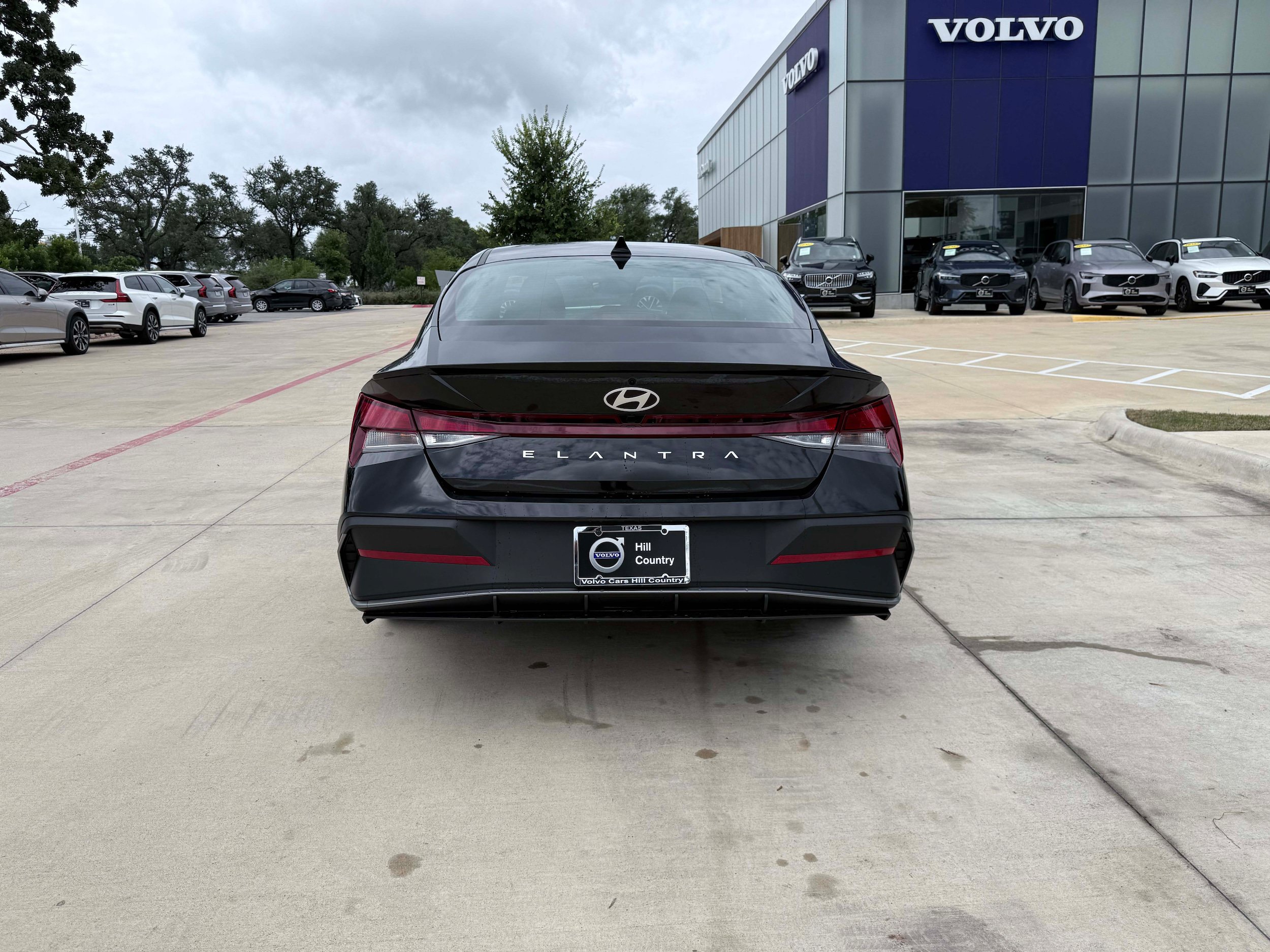 Used 2026 Hyundai Elantra Sport FWD image 5