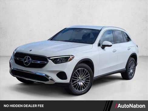 Certified 2026 Mercedes-Benz GLC 300 image 1
