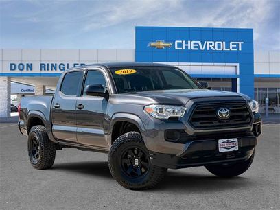 Used 2019 Toyota Tacoma SR w/ SR Convenience Package