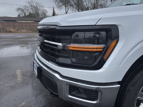 Used 2024 Ford F150 XLT w/ Mobile Office Package image 5