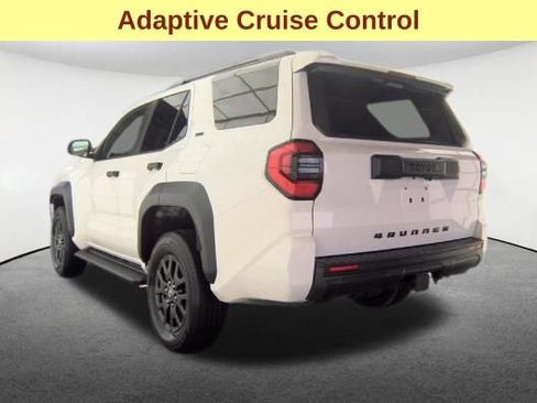 Used 2025 Toyota 4Runner SR5 AWD/4WD image 8