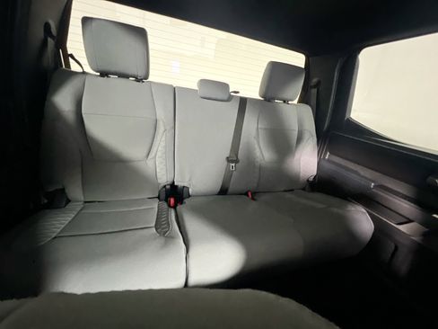 Used 2025 Toyota Tundra SR5 w/ SR5 Convenience Package AWD/4WD image 33