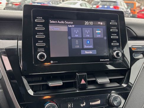 Used 2021 Toyota Camry SE image 20