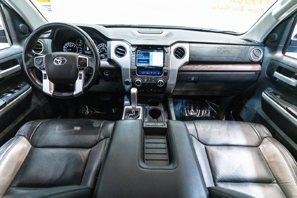 Used 2021 Toyota Tundra Limited w/ Limited Premium Package AWD/4WD image 14