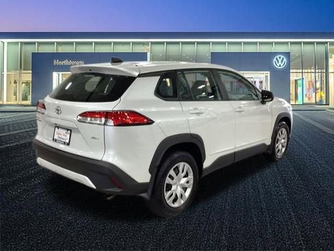 Used 2023 Toyota Corolla Cross L AWD/4WD image 25