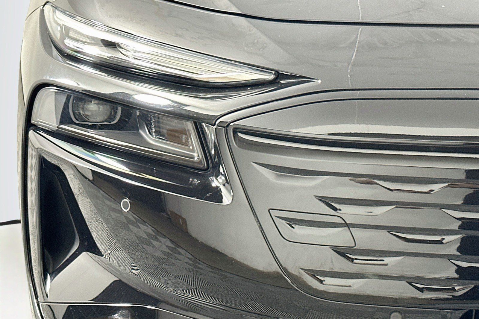 Used 2025 Audi A6 e-tron Premium w/ Ultra Package RWD image 16
