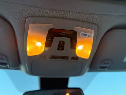 Used 2019 Toyota Sienna XLE w/ XLE Navigation Package image 30