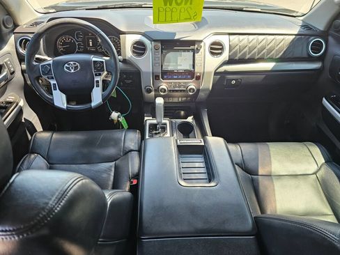 Used 2019 Toyota Tundra Platinum AWD/4WD image 12