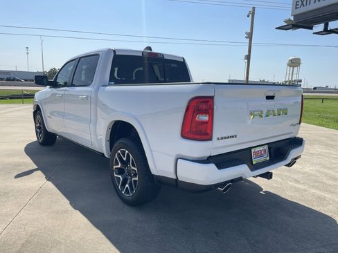 Used 2025 RAM 1500 Laramie w/ Laramie Southwest Edition AWD/4WD image 6
