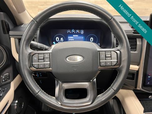 Used 2024 Ford Expedition Max Platinum AWD/4WD image 10